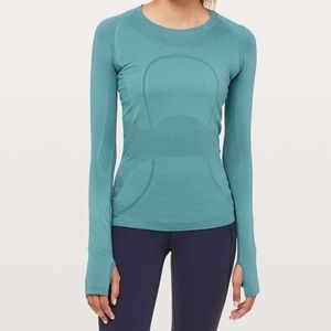 Long sleeve lululemon swiftly